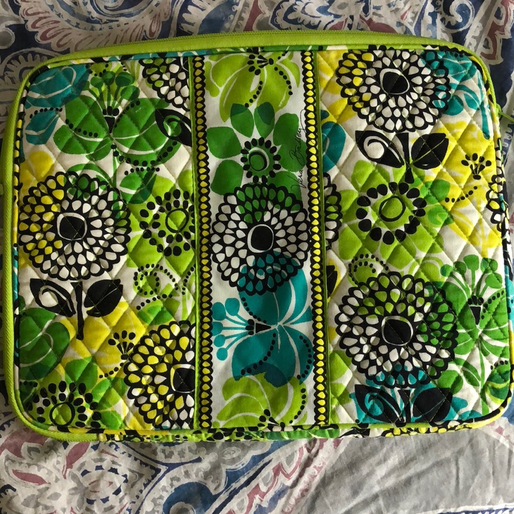 Vera Bradley Laptop Sleeve in Limes Up